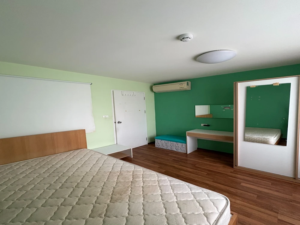 ให้เช่าคอนโด Condo U @ Huamak ห้องพร้อมอยู่ เฟอร์ เครื่องใช้ไฟฟ้าครบ มาแต่ตัวเข้าอยูได้เลย