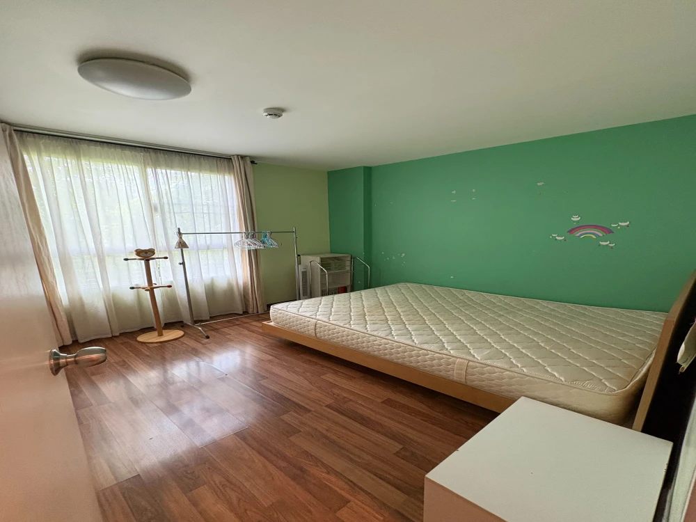 ให้เช่าคอนโด Condo U @ Huamak ห้องพร้อมอยู่ เฟอร์ เครื่องใช้ไฟฟ้าครบ มาแต่ตัวเข้าอยูได้เลย