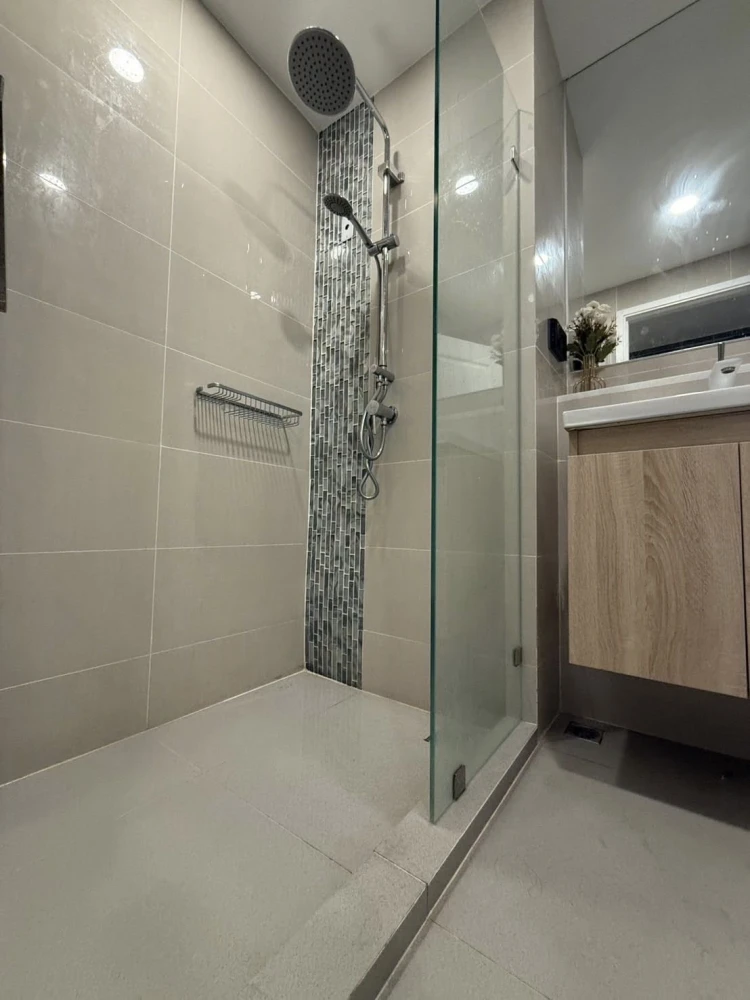 ให้เช่าคอนโด CYBIQ Ratchada 32 ห้องพร้อมอยู่ เฟอร์ เครื่องใช้ไฟฟ้าครบ ราคาจับต้องได้ จองเลย อย่ารอช้า