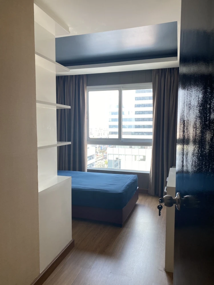 ให้เช่าคอนโด Diamond Ratchada ห้องใหญ่อยู่สบาย มาพร้อมพื้นที่ใช้สอย เฟอร์ เครื่องใช้ไฟฟ้าครบ จองเลย