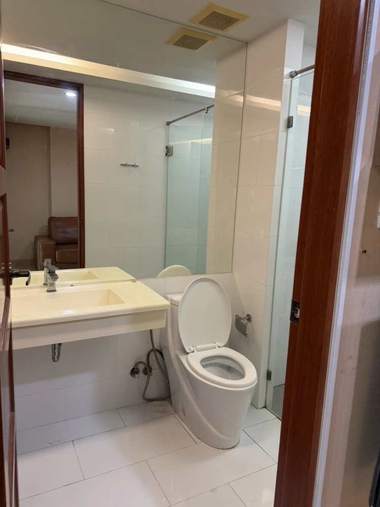 ให้เช่าคอนโด Emerald Residence Ratchada ห้องพร้อมอยู่ สิ่งอำนวยความสะดวกครบ มาจองเลย