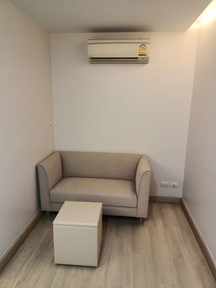 ให้เช่าคอนโด Emerald Residence Ratchada ห้องพร้อมอยู่ สิ่งอำนวยความสะดวกครบ ราคาดี มาจองเลย