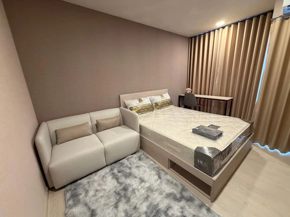 ให้เช่าคอนโด Flo by Sansiri ห้องน่าอยู่ สิ่งอำนวยความสะดวกครบ ลากกระเป๋าใบเดียวเข้าอยู่ได้เลย อย่าพลาด