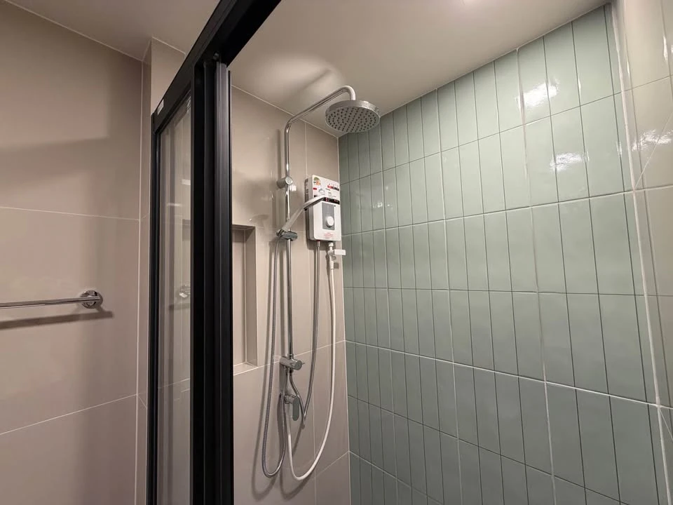 ให้เช่าคอนโด Flo by Sansiri ห้องน่าอยู่ สิ่งอำนวยความสะดวกครบ ลากกระเป๋าใบเดียวเข้าอยู่ได้เลย อย่าพลาด