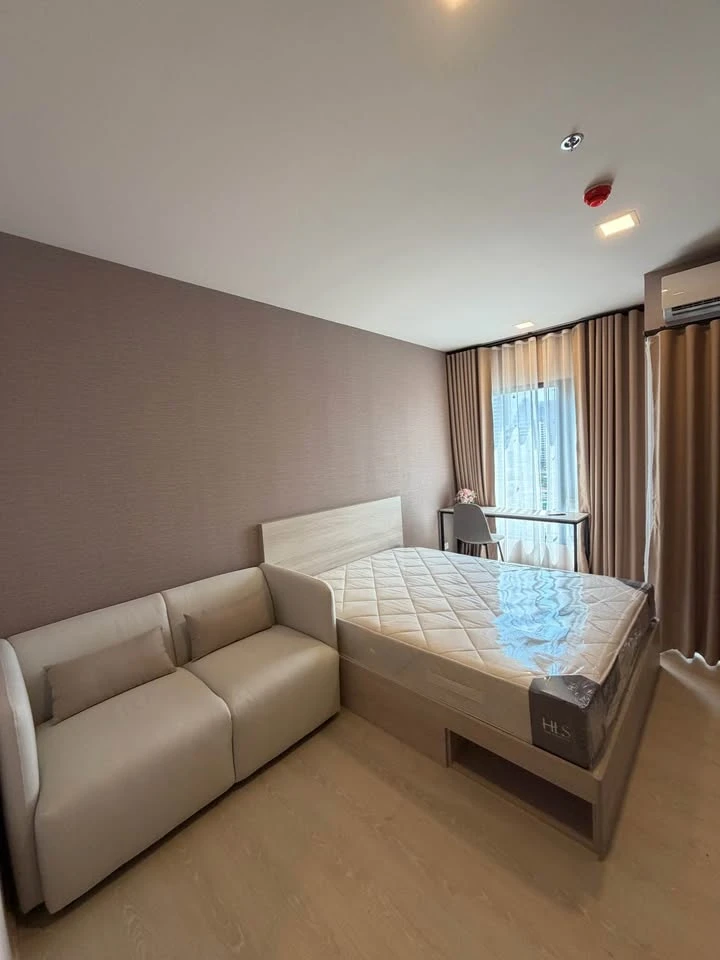 ให้เช่าคอนโด Flo by Sansiri ห้องน่าอยู่ สิ่งอำนวยความสะดวกครบ ลากกระเป๋าใบเดียวเข้าอยู่ได้เลย อย่าพลาด