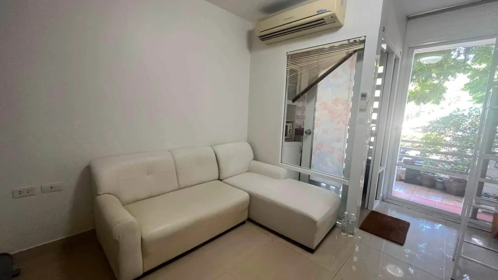 ให้เช่าคอนโด I-House Laguna Garden RCA ห้องใหญ่อยู่สบาย พื้นที่ใช้สอยจุใจ มาจับมาจองเลย อย่าพลาด