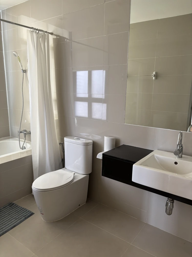 ให้เช่าคอนโด Ideo Blucove Sukhumvit ห้องใหญ่อยู่สบาย พื้นที่ใช้สอยจุใจ รีบมาจับมาจองเลย อย่าช้า
