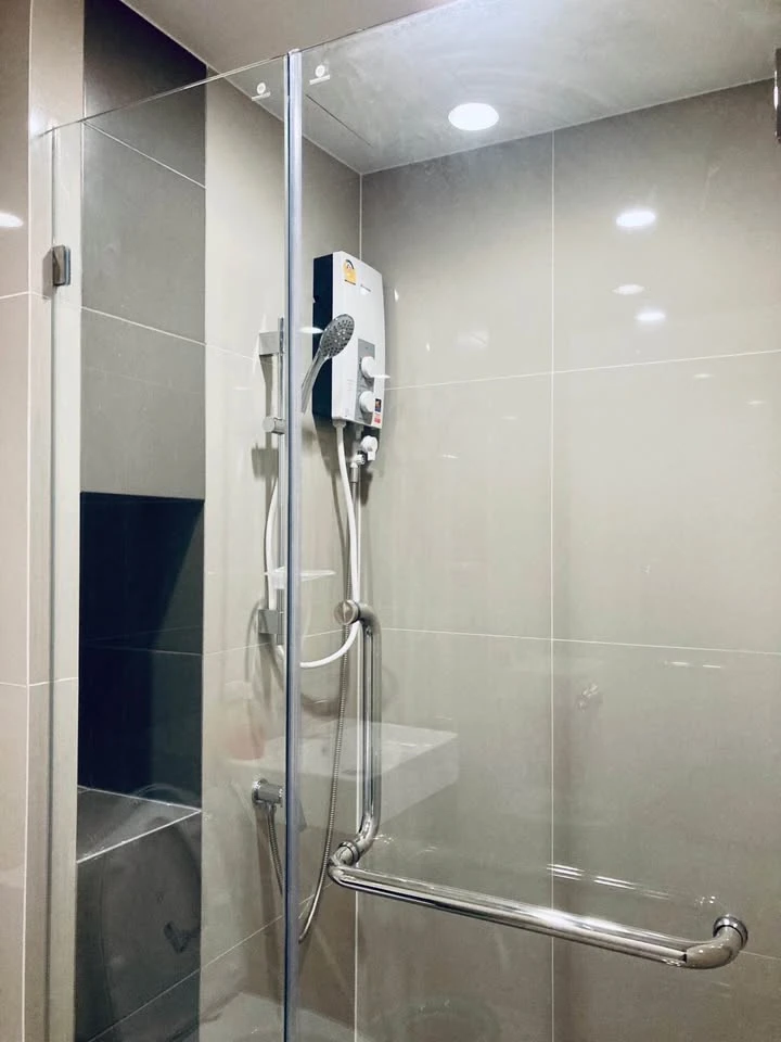 ให้เช่าคอนโด IDEO Charan 70 River view ห้องน่าอยู่  ชั้น 12 ทิศใต้ วิวแม่น้ำสะพานพระราม8 มาจองเลยด่วน