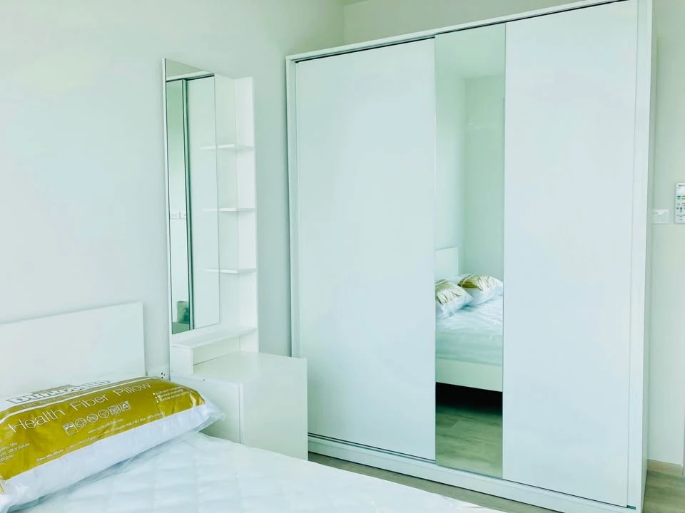ให้เช่าคอนโด IDEO Charan 70 River view ห้องน่าอยู่  ชั้น 12 ทิศใต้ วิวแม่น้ำสะพานพระราม8 มาจองเลยด่วน