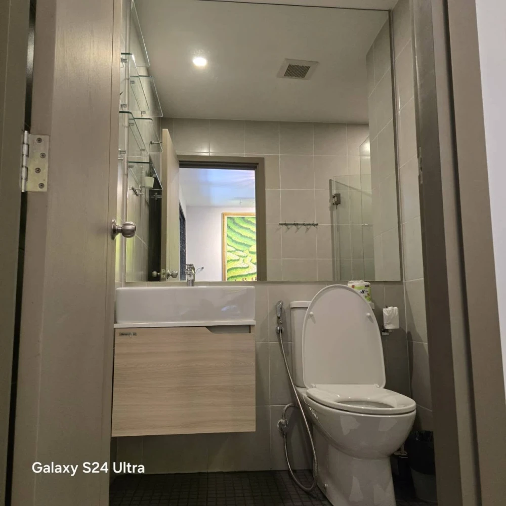 ให้เช่าคอนโด Ideo O2 ชั้น 8 วิวสระว่ายน้ํา 100% เฟอร์นิเจอร์ครบ พรีเมี่ยม พร้อมเข้าอยู่