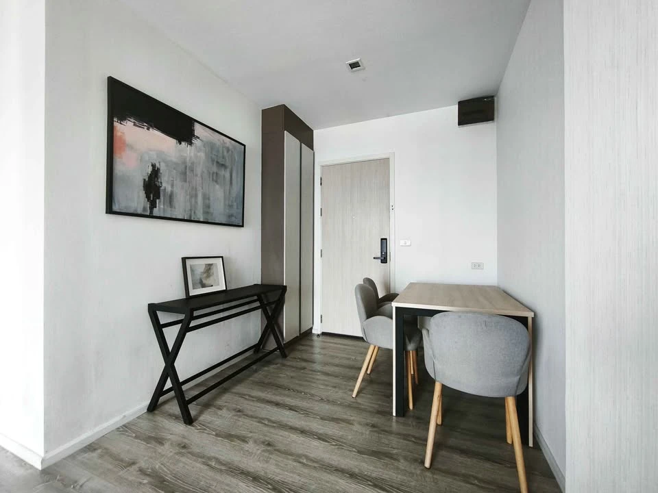 ให้เช่าคอนโด Knightsbridge Sky River Ocean ห้องใหญ่อยุ่สบาย พื้นที่ใช้สอยจุใจ พร้อมสิ่งอำนวยความสะดวก จองเลย