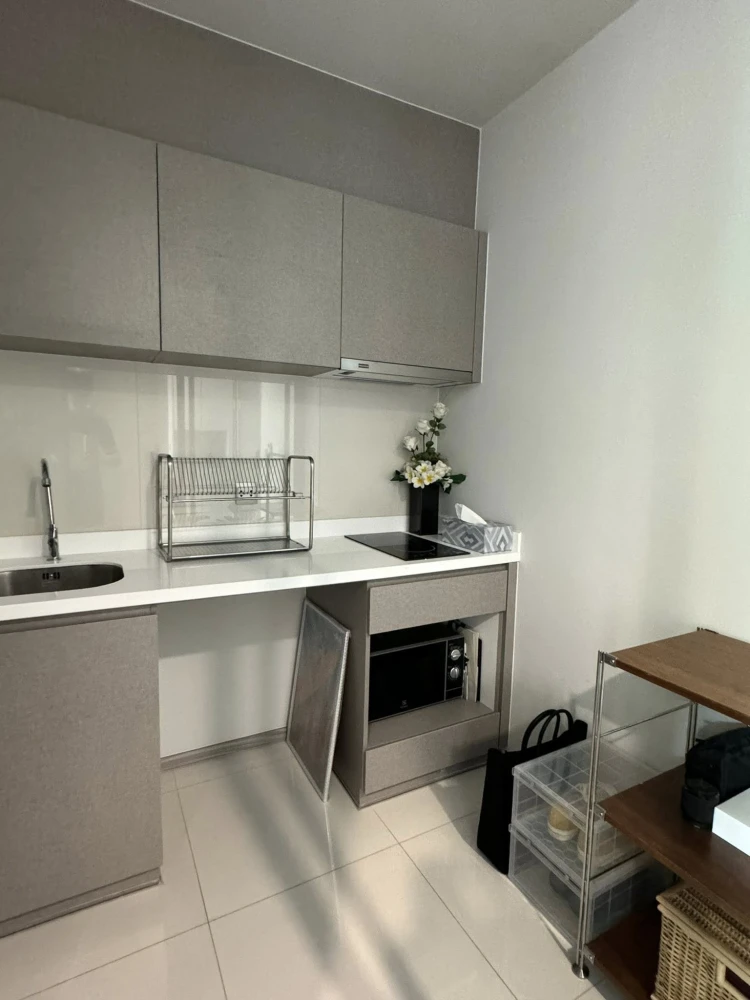 ให้เช่าคอนโด Life Asoke - Rama 9 ห้องน่าอยู่ เฟอร์นิเจอร์ครบ Built-in อย่างดี สะดวกครบจบที่นี่ รีบย้ายด่วนๆ