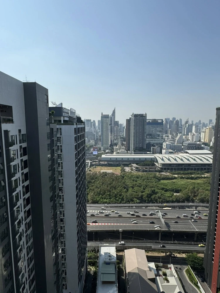 ให้เช่าคอนโด Life Asoke - Rama 9 ห้องน่าอยู่ เฟอร์นิเจอร์ครบ Built-in อย่างดี สะดวกครบจบที่นี่ รีบย้ายด่วนๆ