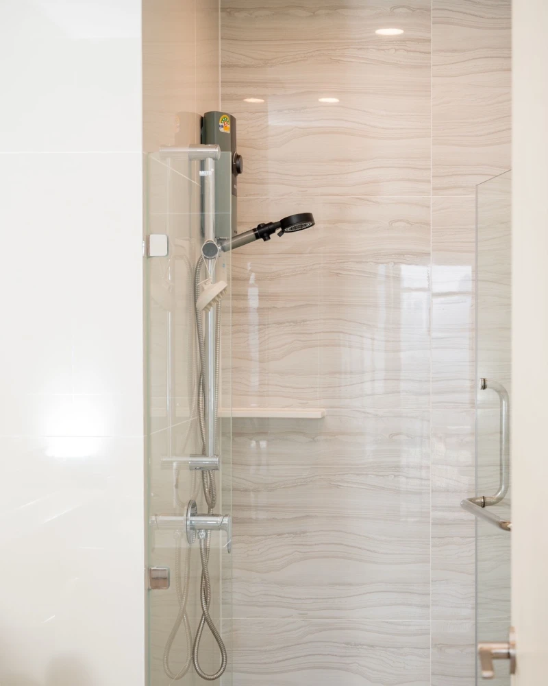 ให้เช่าคอนโด Life Asoke Rama 4 ห้องแต่งพร้อมอยู่ สิ่งอำนวยความสะดวกครบ ชั้น 23 ได้  วิวเมือง เห็นมุมโค้งแม่น้ำเจ้าพระยาจากห้อง จองเลย