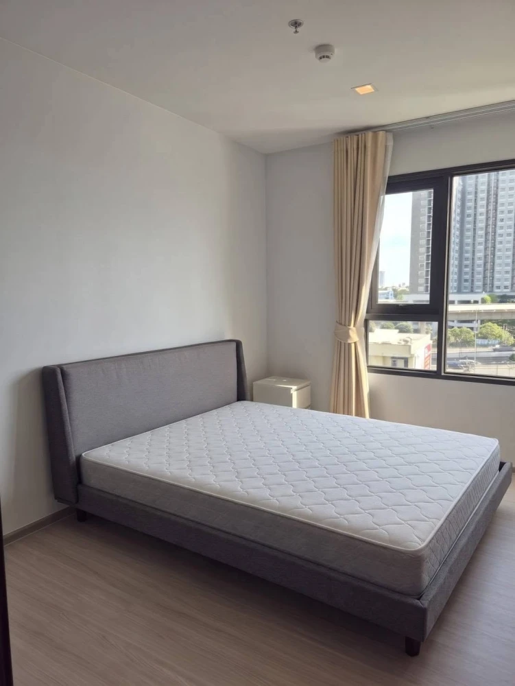 ให้เช่าคอนโด  LIFE SATHORN SIERRA ห้องพร้ออมยู่ สิ่งอำนวยความสะดวกครบ มาจองเลย อย่าพลาดโอกาส