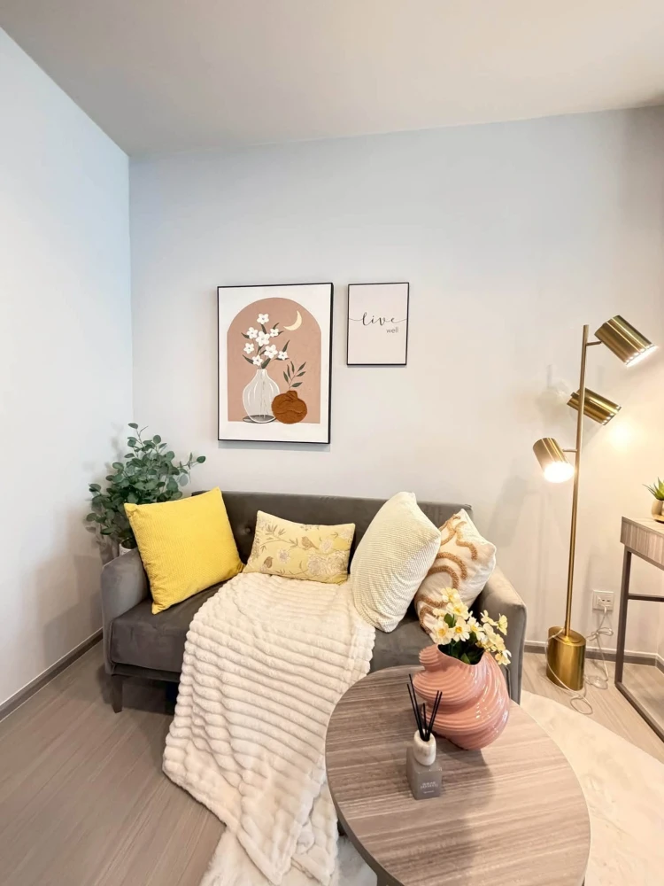 ให้เช่าคอนโด Life Sathorn Sierra ห้องแต่งครบ แบบ good mood ชั้น 33 วิวท่าพระ Walk in Closet พร้อมกระจกบานใหญ่ จองเลย
