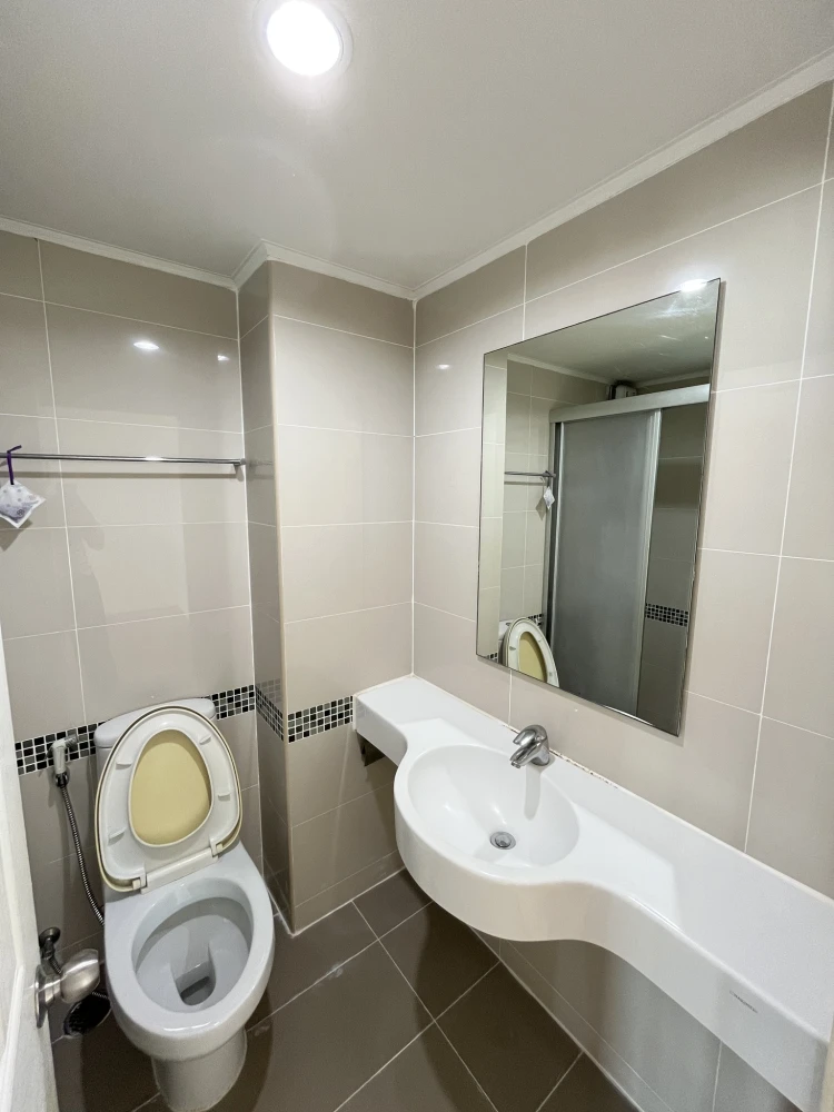 ให้เช่าคอนโด Lumpini Park Riverside - Rama 3 ชั้น 17 วิวแม่น้ำเจ้าพระยา ราคาอย่างโดน รีบมาจองเลย อย่าพลาด