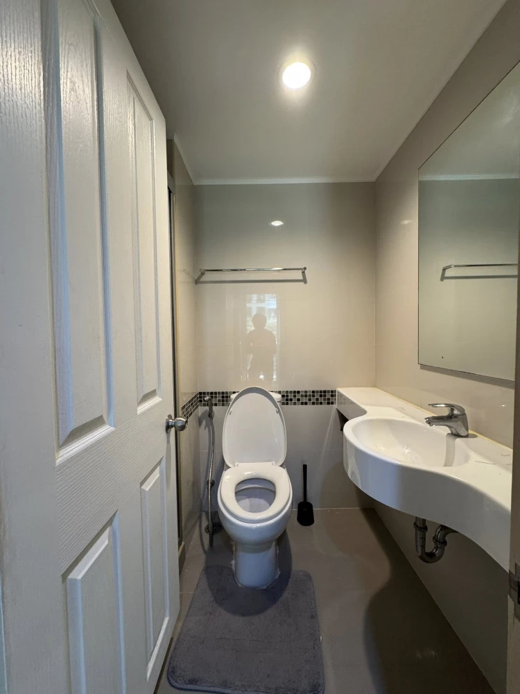 ให้เช่าคอนโด Lumpini Park Riverside Rama 3 ชั้น 10  วิวห้องดีมากกก สะดวกครบจบที่นี่ จองเลย อย่ารอช้า