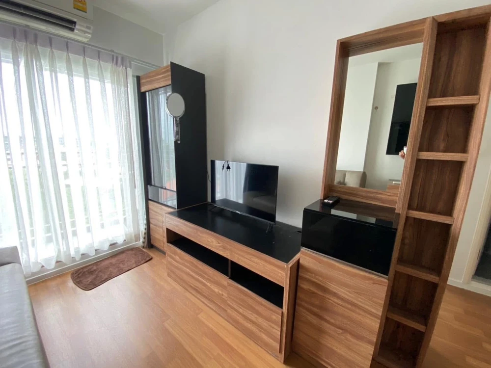 ให้เช่าคอนโด Lumpini Place Bangna Km.3 ห้อพร้อมอยู่ เฟอร์ เครื่องใช้ไฟฟ้าครบ ราคาจับต้องได้ จองเลย อย่าพลาด