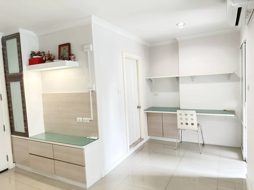 ให้เช่าคอนโด Lumpini Place Rama 9–Ratchada ห้องน่าอยู่ สิ่งอำนวยความสะดวกครบ พลาดแล้วจะเสียดาย