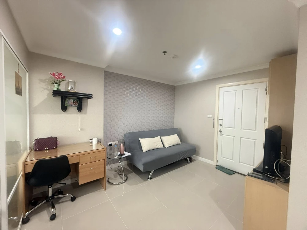 ให้เช่าคอนโด Lumpini Place Rama 9–Ratchada ห้องใหญ่อยู่สบาย พื้นที่ใช้สอยจุใจ สะดวกครบจบที่นี่ จองเลย