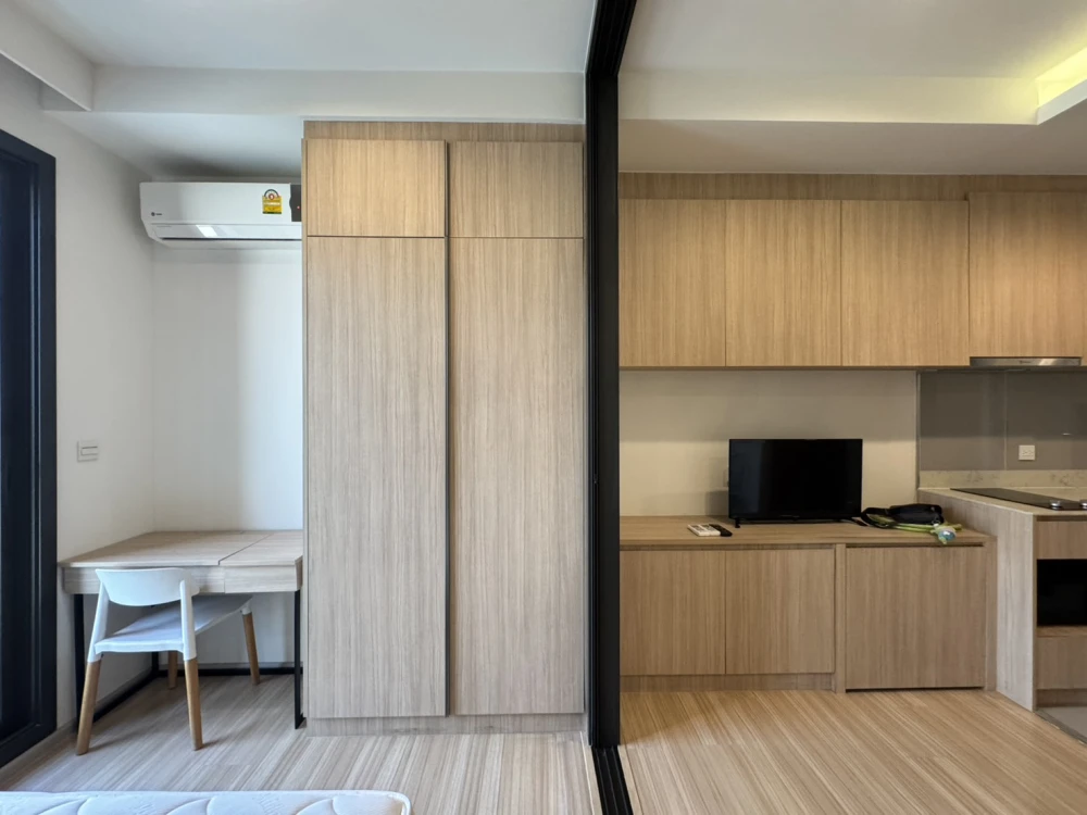 ให้เช่าคอนโด M jatujak ห้องพร้อมอยู่ กั้นแยกเป็นสัดส่วน แบ่งโซนลงตัว ราคาอย่างโดน มาจองได้แล้ววันนี้ อย่าพลาด