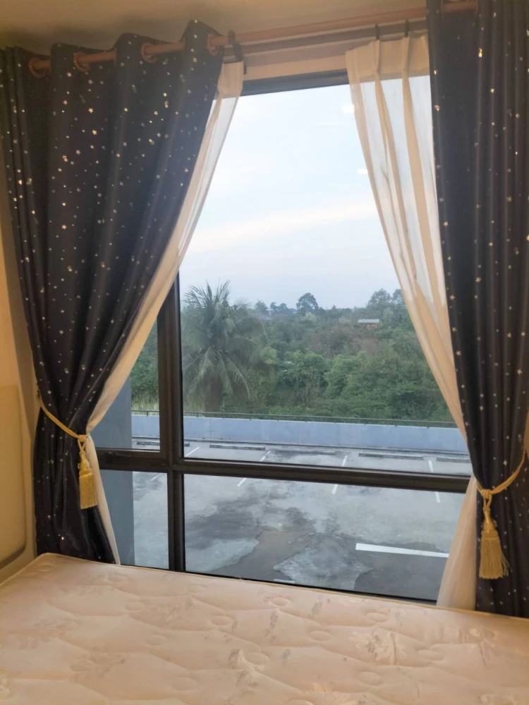 ให้เช่าคอนโด Metro Luxe riverfront ห้องพร้อมเข้าอยู่ เฟอร์ครบ ราคาสบายกระเป๋า ดีแบบนี้จองเลยก่อนหมด!!