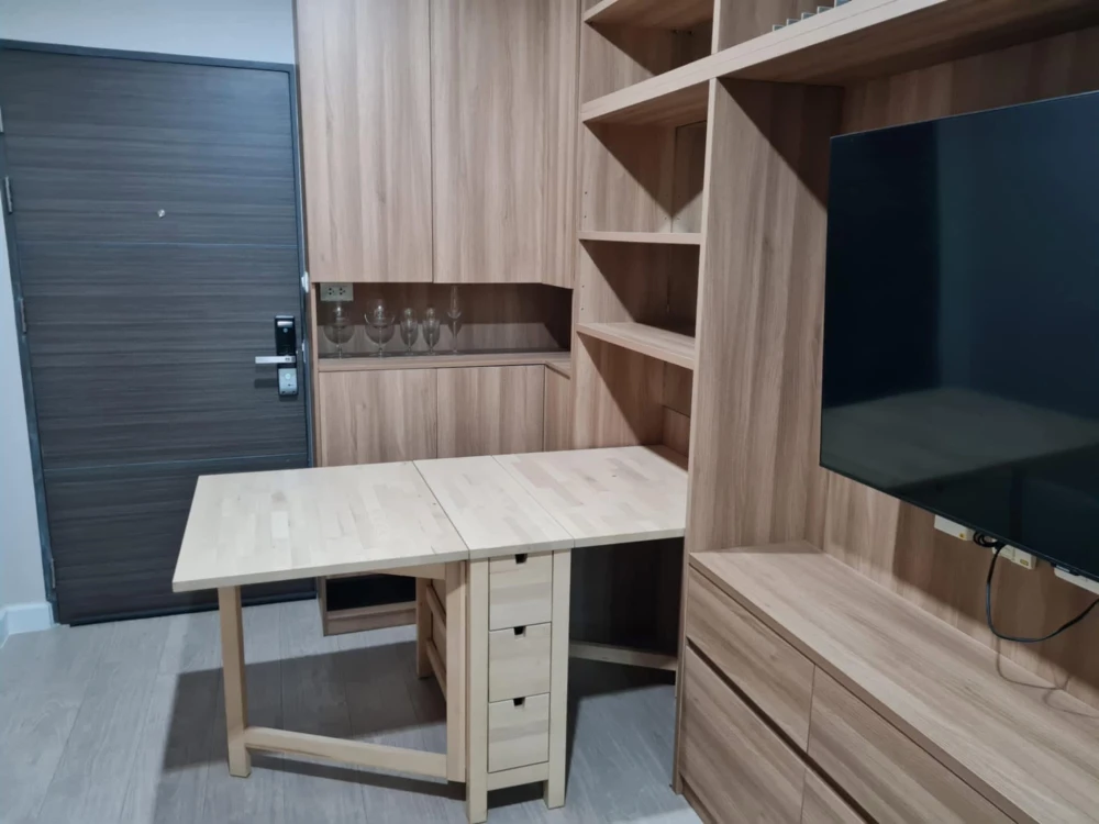 ให้เช่าคอนโด Metro Sky Prachachuen  ห้องน่าอยู่ ก้้นแยกเป็นสัดส่วน มาจองได้แล้ววันนี้ อย่ารอช้า