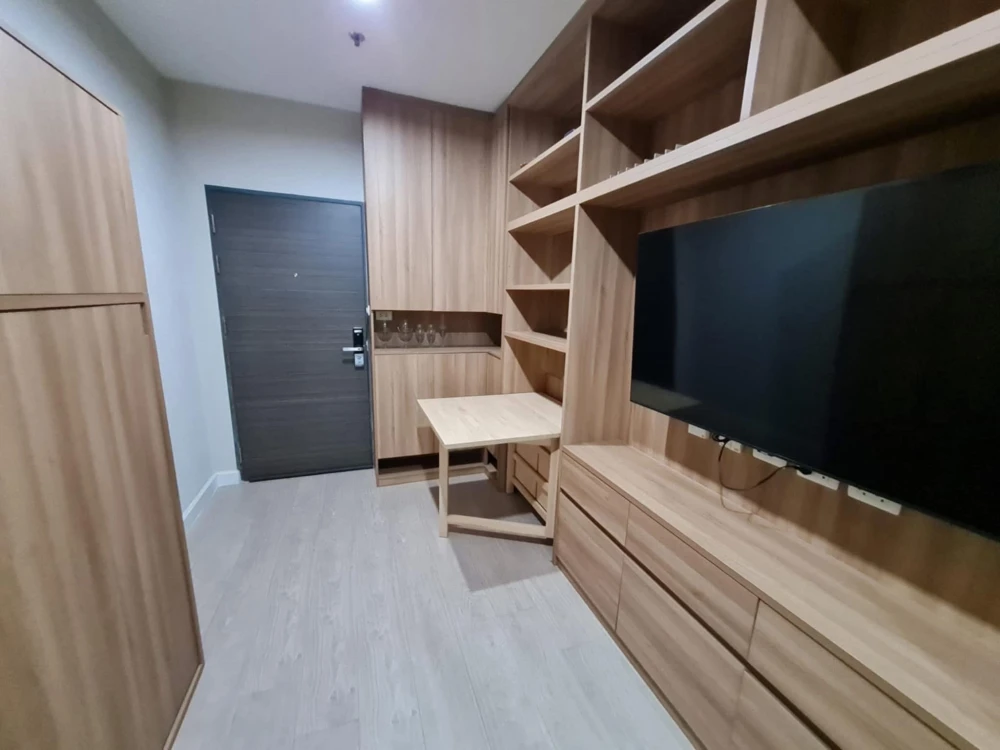 ให้เช่าคอนโด Metro Sky Prachachuen  ห้องน่าอยู่ ก้้นแยกเป็นสัดส่วน มาจองได้แล้ววันนี้ อย่ารอช้า