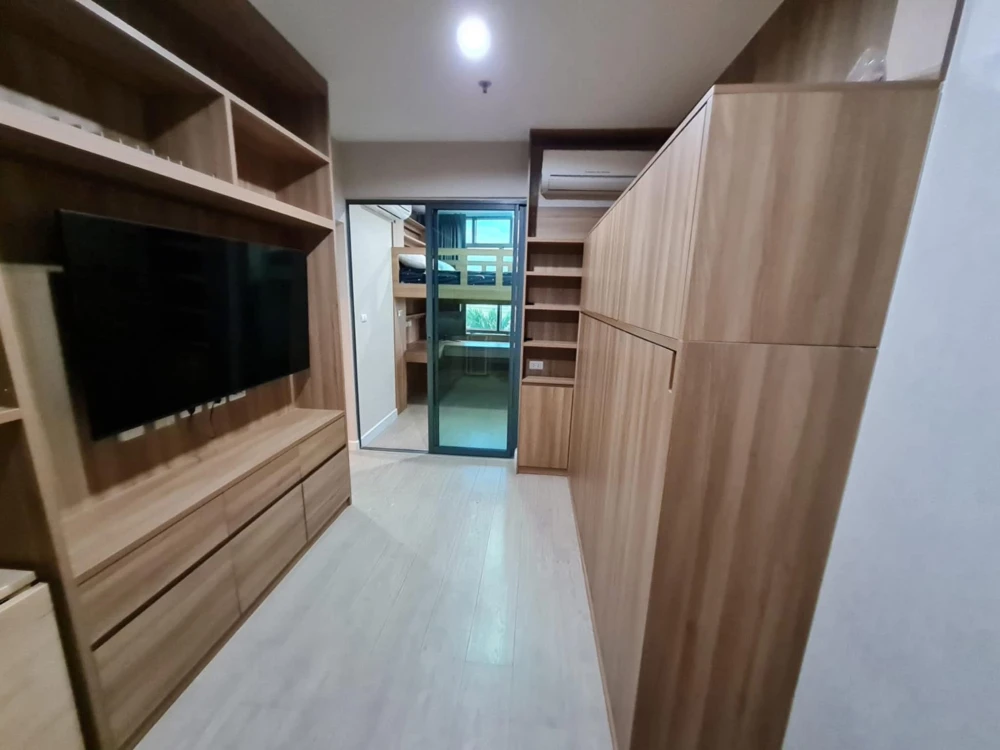 ให้เช่าคอนโด Metro Sky Prachachuen  ห้องน่าอยู่ ก้้นแยกเป็นสัดส่วน มาจองได้แล้ววันนี้ อย่ารอช้า