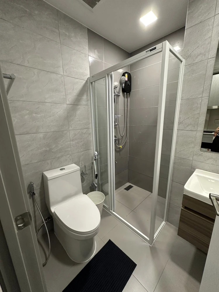 ให้เช่าคอนโด Modiz Launch ห้อง studio ชั้น 12 ได้วิวสูง เฟอร์ เครื่องใช้ไฟฟ้าครบ มาจองได้แล้ววันนี้ อย่ารอช้า