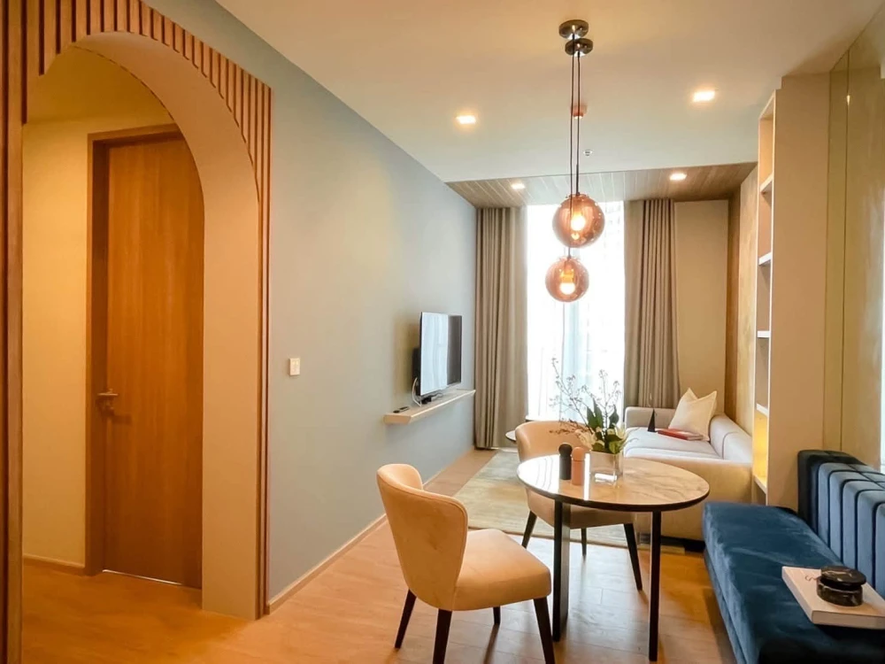 ให้เช่าคอนโด  NOBLE AROUND SUKHUMVIT 33 ห้องมุมขนาดใหญ่ ชั้น 7 วิวสวน มุมมองโปร่ง ไม่ Block มาจองเลย