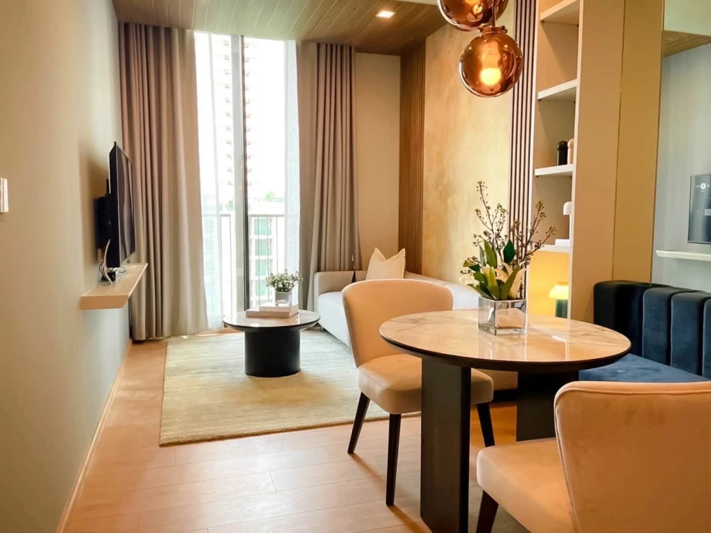 ให้เช่าคอนโด  NOBLE AROUND SUKHUMVIT 33 ห้องมุมขนาดใหญ่ ชั้น 7 วิวสวน มุมมองโปร่ง ไม่ Block มาจองเลย