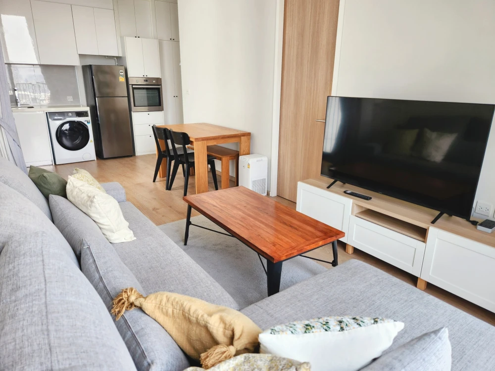 ให้เช่าคอนโด Noble BE 19 ห้องกว้างขวาง พื้นที่ใช้สอยจุใจ รีบมาจับจองได้แล้ววันนี้ อย่าพลาดเด็ดขาด