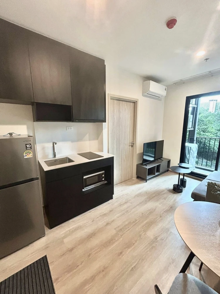 ให้เช่าคอนโด Noble Nue District R9 ห้องน่าอยู่ เฟอร์ เครื่องใช้ไฟฟ้าครบ ราคาอย่างโดน มาจองเลย อย่ารอช้า