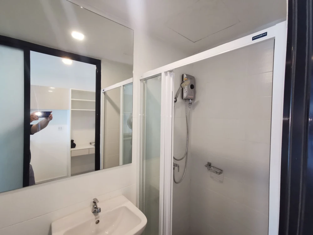 ให้เช่าคอนโด Pause Sukhumvit 115 ห้องพร้อมอยู่ กั้นแยกเป็นสัดส่วน ราคาไม่แรง มาจองได้แล้ววันนี้ อย่าพลาด