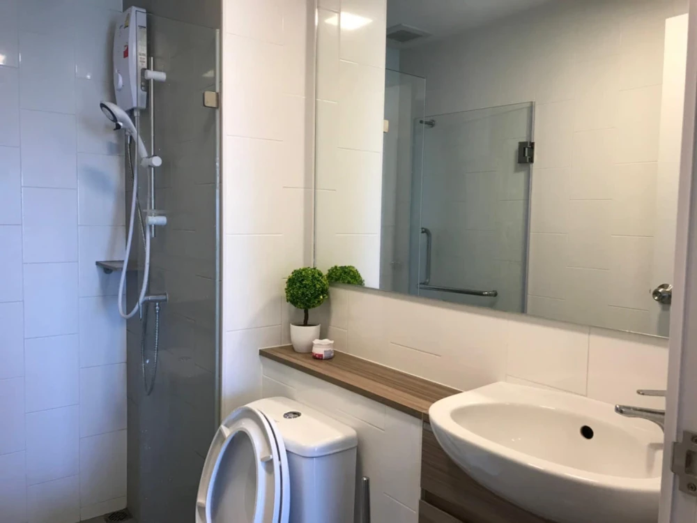 ให้เช่าคอนโด Plum Condo Rangsit Alive 2 ห้องพร้อมอยู่ สิ่งอำนวยคามสะดวกครบ ราคาดี จองเลย อย่าพลาด