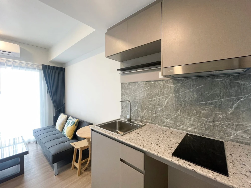 ให้เช่าคอนโด Quintara MHy’Den Pho Nimit ห้องพร้อมอยู่ เฟอร์ เครื่องใช้ไฟฟ้าครบ มาแต่ตัวเข้าอยู่ได้เลย