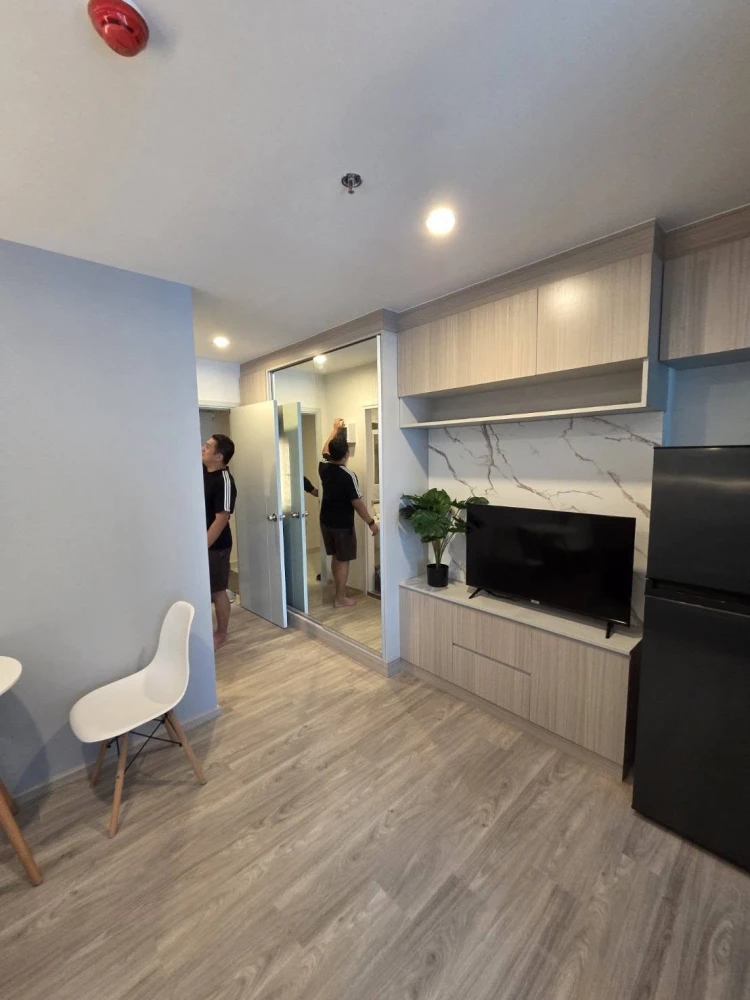 ให้เช่าคอนโด Regent Home บางนา ชั้น 23 วิวโล่ง Built-in สวยสไตล์ Cosy Japandi ทั้งห้อง รีบย้าย