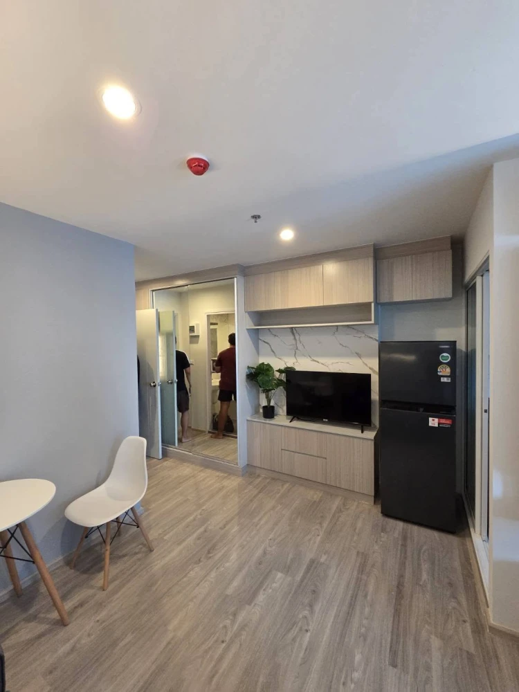 ให้เช่าคอนโด Regent Home บางนา ชั้น 23 วิวโล่ง Built-in สวยสไตล์ Cosy Japandi ทั้งห้อง รีบย้าย