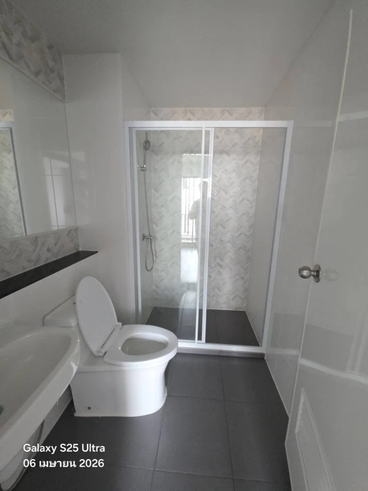 ให้เช่าคอนโด Regent Home วุฒากาศ ห้องเปล่า ราคาไม่แรง สายแต่งห้องบอกเลยว่าห้ามพลาดเด็ดขาด