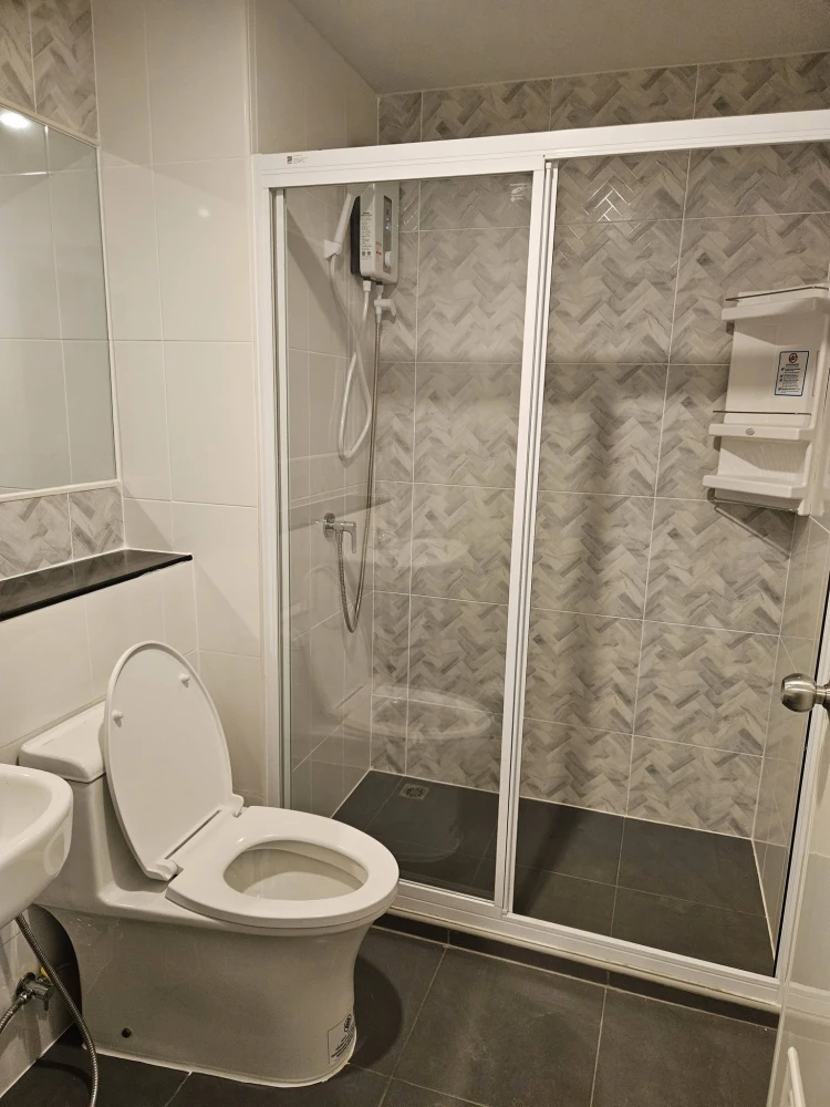 ให้เช่าคอนโด Regent Home Bangna ชั้น 21 ทิศตะวันออก แดดเช้า วิวโล่งไบเทค มาพร้อมสิ่งอำนยวยความสะดวก ย้ายเลยจ้า