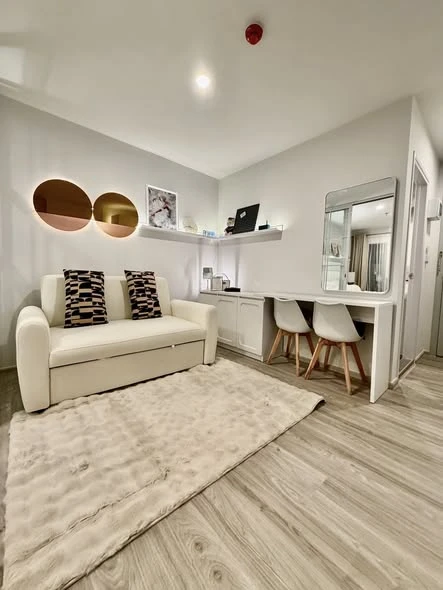 ให้เช่าคอนโด Regent Home Bangna ห้องกั้นแยกอย่างดี แต่งครบพร้อมอยู่ คุณต้องรีบมาจอง