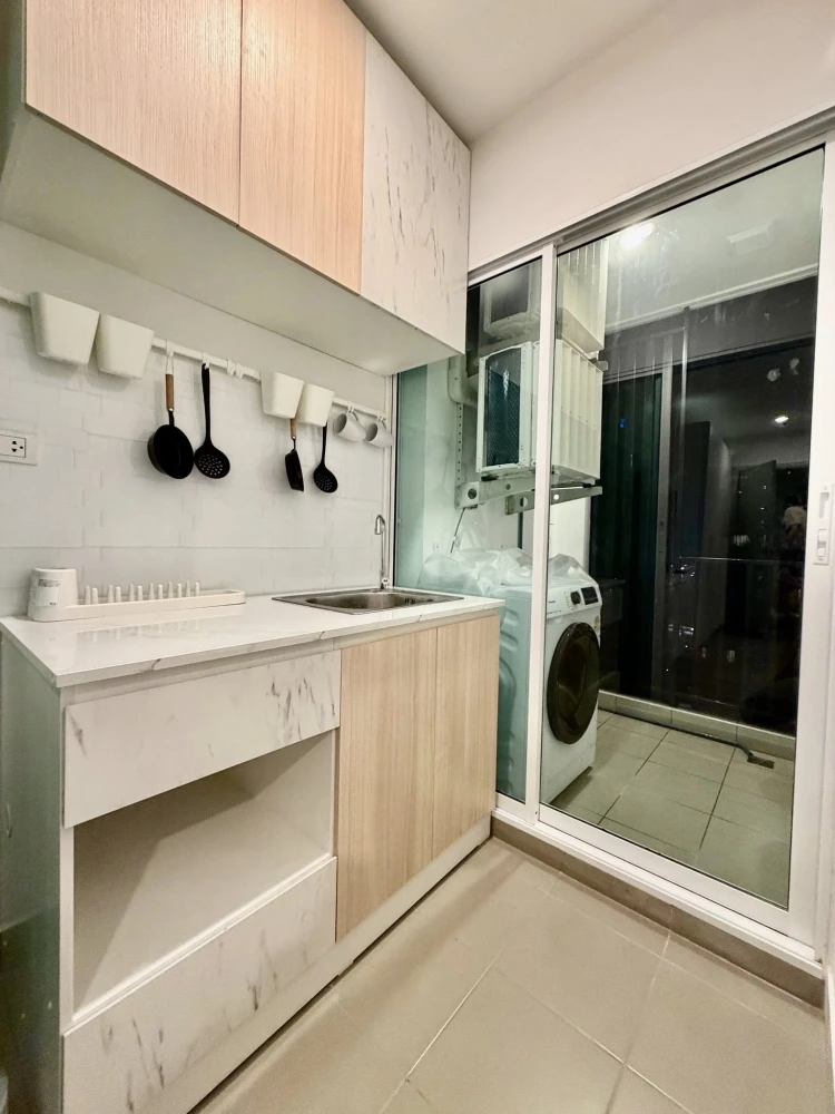 ให้เช่าคอนโด Regent Home Bangna ห้องกั้นแยกอย่างดี แต่งครบพร้อมอยู่ คุณต้องรีบมาจอง