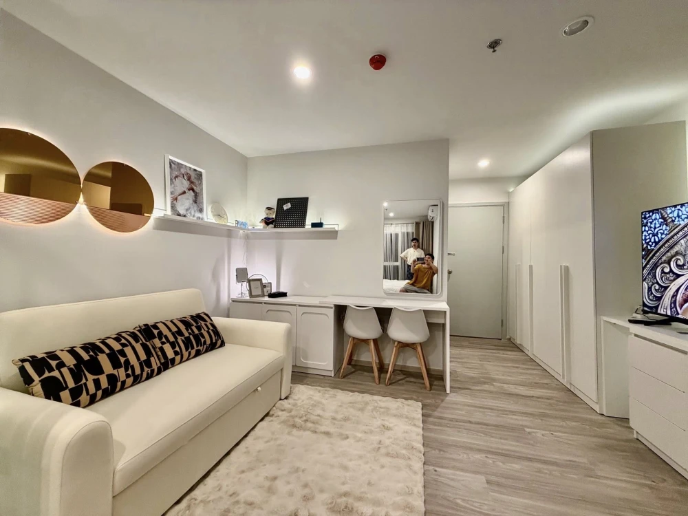 ให้เช่าคอนโด Regent Home Bangna ห้องกั้นแยกอย่างดี แต่งครบพร้อมอยู่ คุณต้องรีบมาจอง