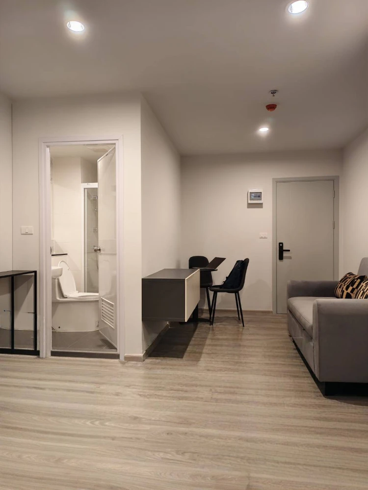 ให้เช่าคอนโด Regent Home Bangna ห้องพร้อมอยู่ สิ่งอำนวยความสะดวกครบ มาจองเลย อย่าพลาด