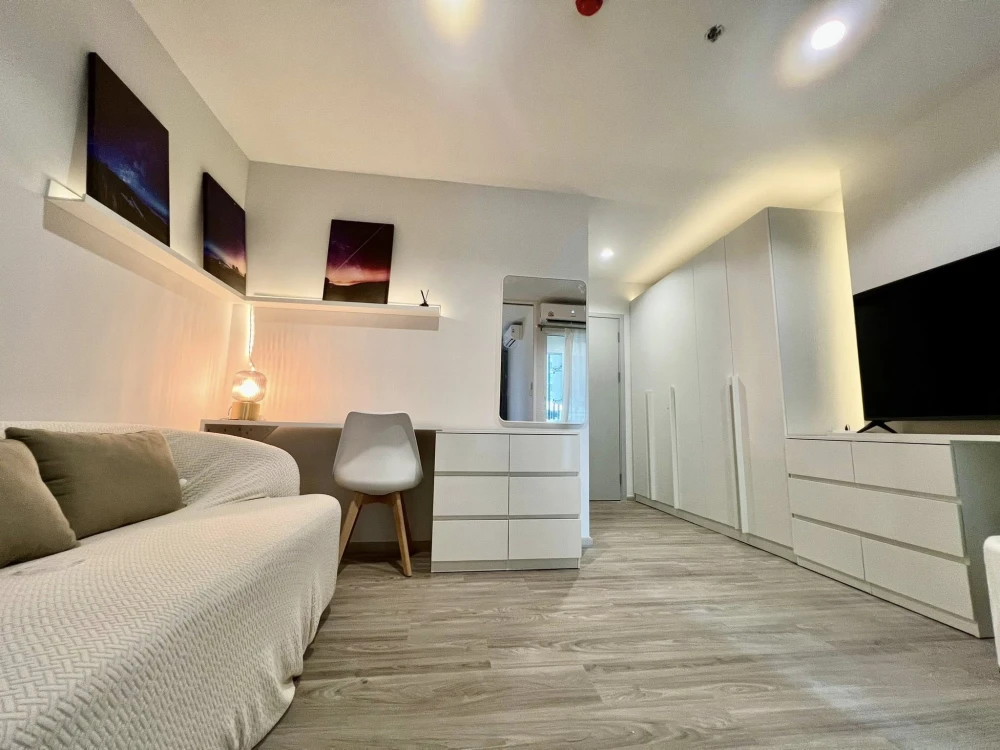 ให้เช่าคอนโด Regent Home Bangna ห้องพร้อมอยู่ แต่งครบจบที่เดียว ลากกระเป๋าเข้าอยู่ได้เลย อย่ารอช้า