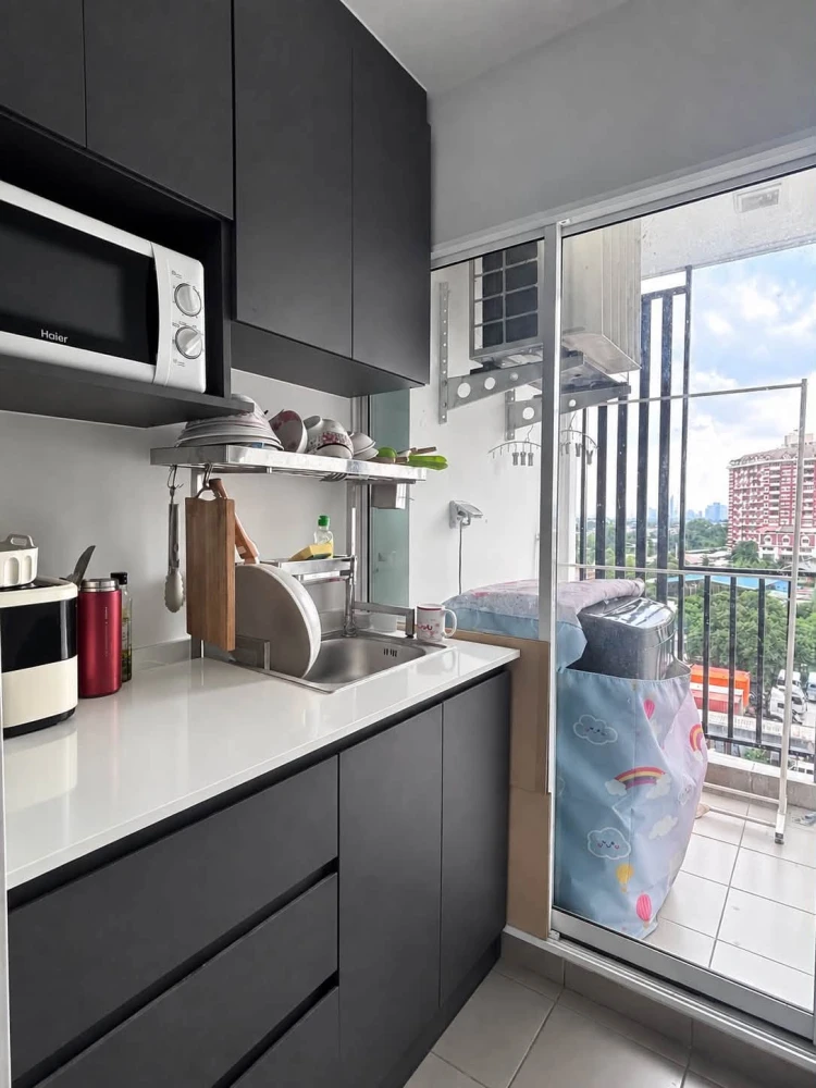 ให้เช่าคอนโด  Regent Home Bangna ห้องสตูดิโอ ชั้น 7  ห้องวิวโล่ง เฟอร์นิเจอร์ + เครื่องใช้ไฟฟ้าครบ พร้อมเข้าอยู่