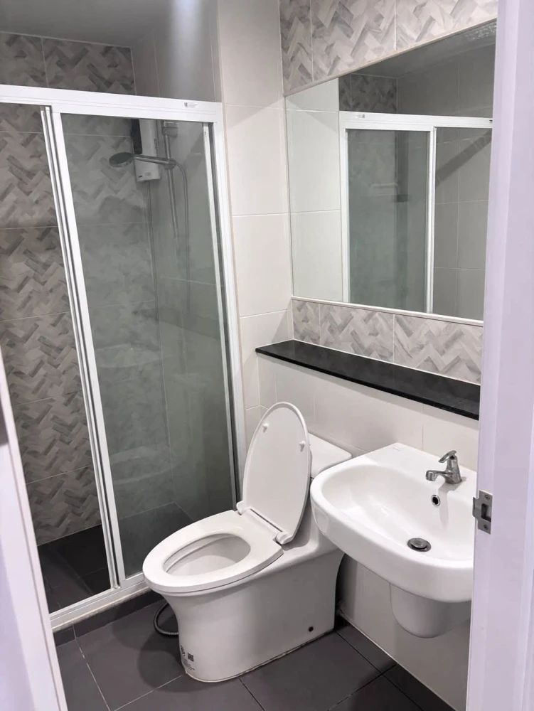 ให้เช่าคอนโด  Regent Home Bangna ห้องสตูดิโอ ชั้น 7  ห้องวิวโล่ง เฟอร์นิเจอร์ + เครื่องใช้ไฟฟ้าครบ พร้อมเข้าอยู่