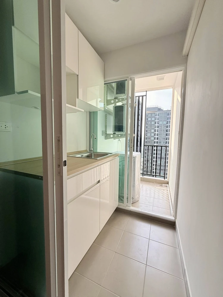 ให้เช่าคอนโด Regent Home Bangna ห้องแต่งน่ายอุ่ ชั้นสูง ได้วิวดี ราคาอย่างโดน พลาดแล้วจะเสียดาย